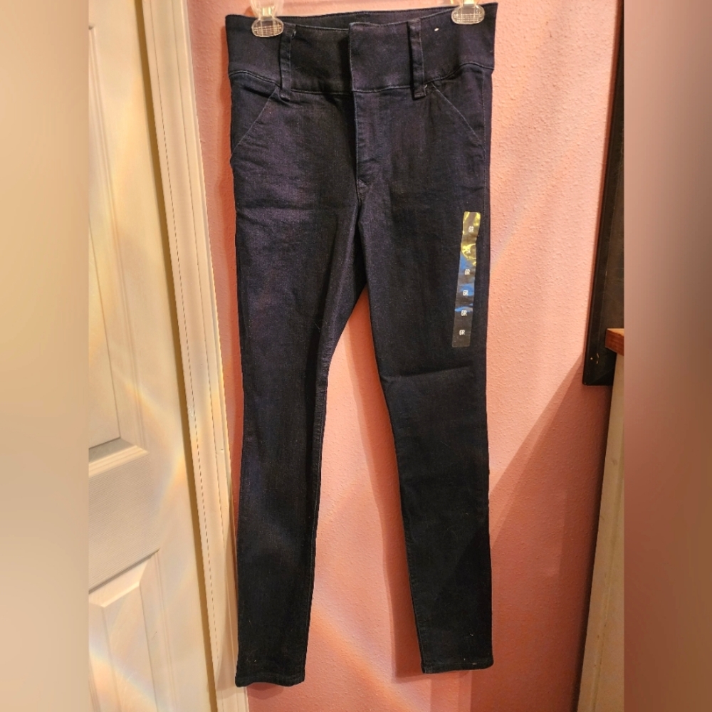 NEW! Express Skinny Stretch Jeans - Size 6